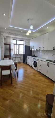 Сдаётся 4-комн. новостройка 110 м², м. Нефтчиляр, photo 16 from 20