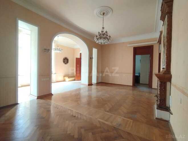 İcarəyə verilir 6 otaqlı ofis 320 m², 28 May m., photo 20 from 28