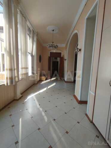 İcarəyə verilir 6 otaqlı ofis 320 m², 28 May m., photo 11 from 28