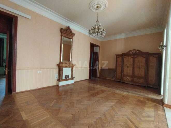 İcarəyə verilir 6 otaqlı ofis 320 m², 28 May m., photo 17 from 28