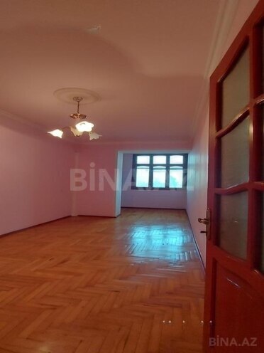 Продаётся 3-комн. вторичка 80 м², м. Гянджлик, photo 10 from 22
