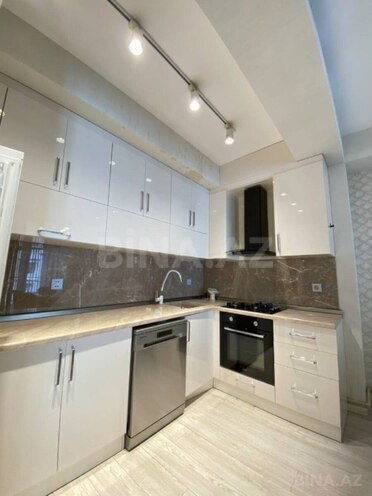 Сдаётся 2-комн. новостройка 90 м², м. 28 мая, photo 17 from 20