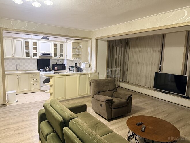 Сдаётся 2-комн. новостройка 80 м², м. Ичеришехер, photo 4 from 14