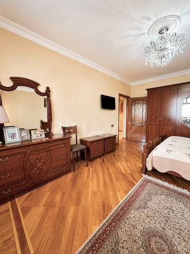 Продаётся 4-комн. вторичка 125 м², м. Мемар Аджеми, photo 7 from 12