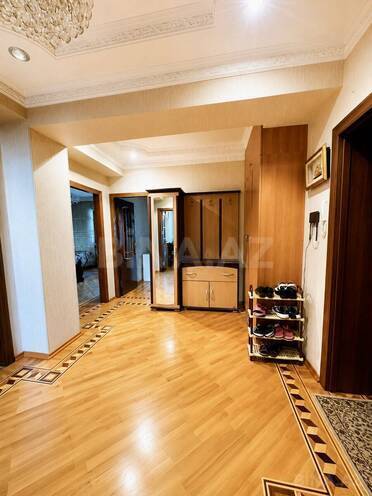 Продаётся 4-комн. вторичка 125 м², м. Мемар Аджеми, photo 4 from 12