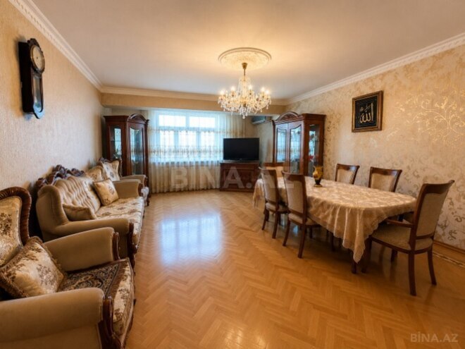 Продаётся 4-комн. вторичка 125 м², м. Мемар Аджеми, photo 3 from 12