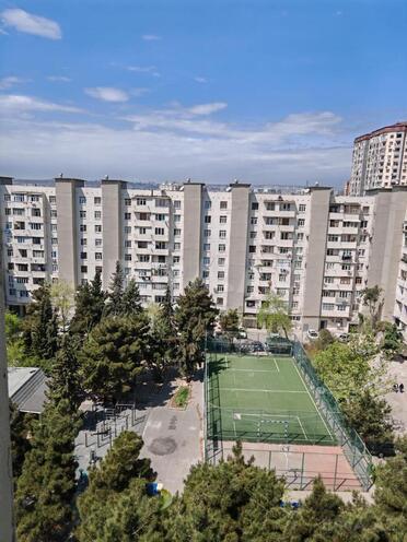 Продаётся 2-комн. вторичка 65 м², м. Ази Асланов, photo 1 from 10