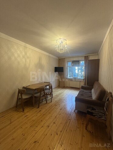 İcarəyə verilir 2 otaqlı köhnə tikili 60 m², 9-cu mikrorayon q., photo 1 from 8
