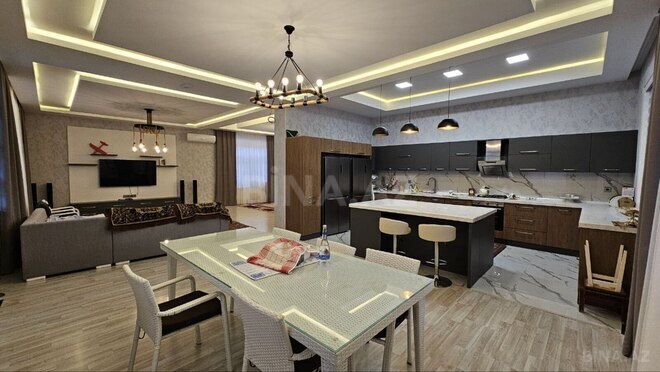Продаётся 9-комн. дом/дача 900 м², пос. Новханы, photo 1 from 32