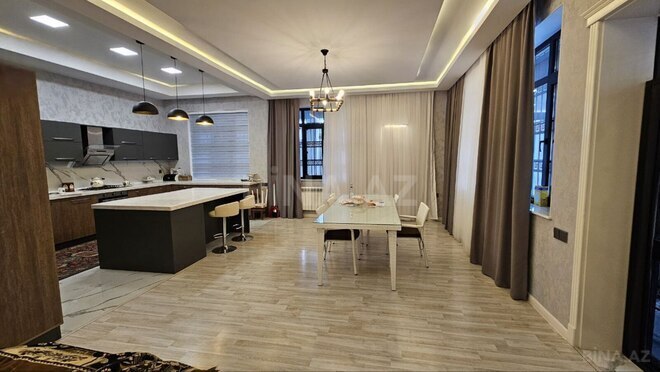 Продаётся 9-комн. дом/дача 900 м², пос. Новханы, photo 4 from 32