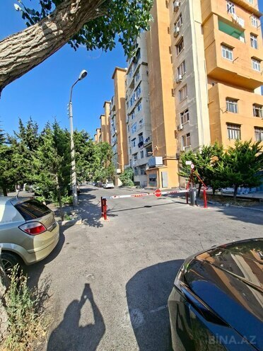 Satılır 2 otaqlı köhnə tikili 65 m², Əhmədli m., photo 1 from 18