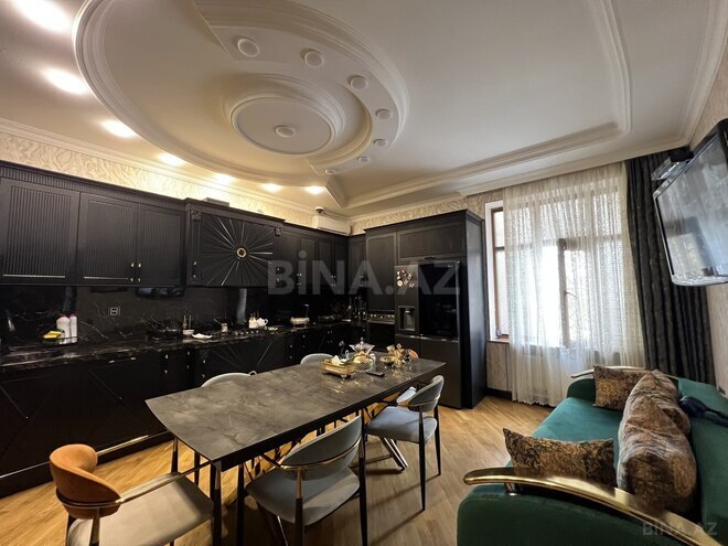 İcarəyə verilir 7 otaqlı həyət evi/bağ evi 650 m², Badamdar q., photo 11 from 24