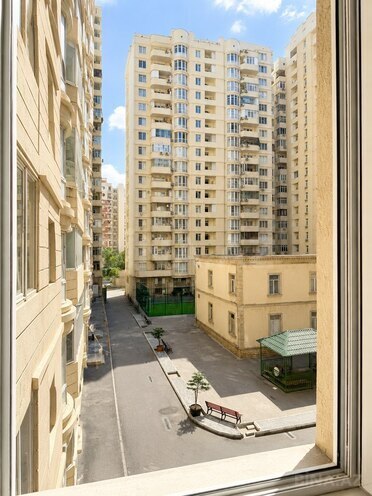 Satılır 2 otaqlı yeni tikili 101 m², 8 Noyabr m., photo 14 from 15