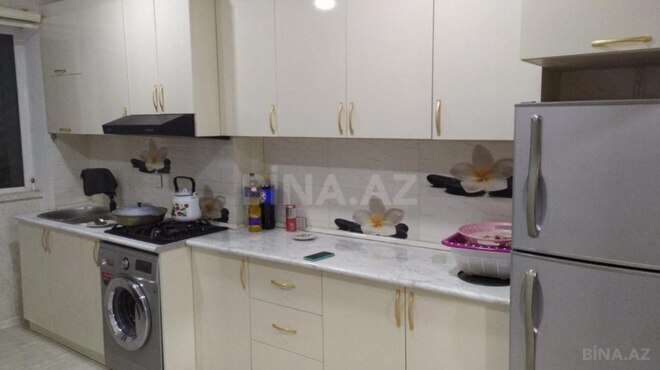 Сдаётся 2-комн. вторичка 65 м², м. Ази Асланов, photo 3 from 8