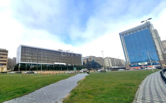 Продаётся 3-комн. вторичка 70 м², м. Низами, photo 1 from 20