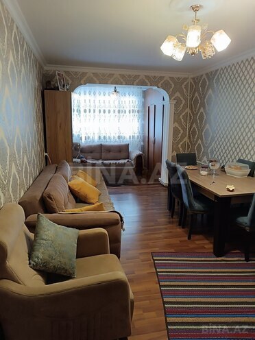 Satılır 2 otaqlı köhnə tikili 55 m², Xalqlar Dostluğu m., photo 1 from 11