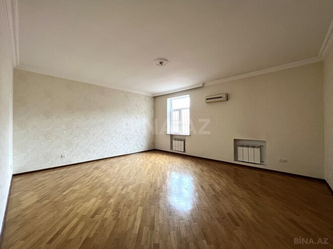 Satılır 5 otaqlı həyət evi/bağ evi 330 m², Badamdar q., photo 13 from 18