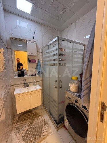 Satılır 2 otaqlı köhnə tikili 60 m², Massiv D q., photo 13 from 16