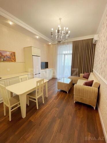 Сдаётся 2-комн. новостройка 92 м², м. Низами, photo 4 from 18