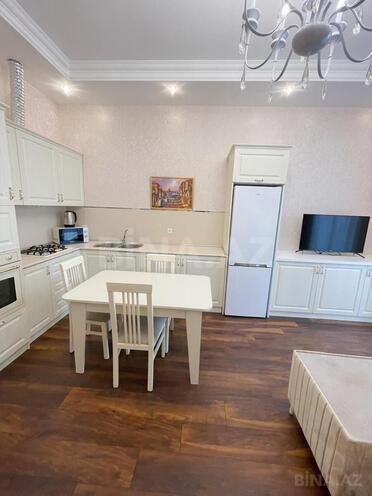 Сдаётся 2-комн. новостройка 92 м², м. Низами, photo 9 from 18