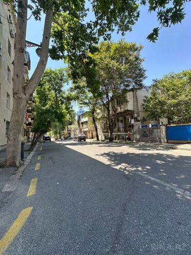 Продаётся 1-комн. вторичка 30 м², м. Ичеришехер, photo 4 from 25