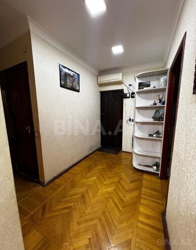 Satılır 5 otaqlı köhnə tikili 115 m², Yeni Yasamal q., photo 17 from 18