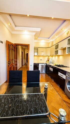 İcarəyə verilir 3 otaqlı yeni tikili 153 m², Nəriman Nərimanov m., photo 9 from 12