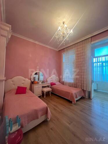 Продаётся 4-комн. вторичка 135 м², м. Сахил, photo 14 from 20