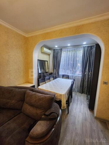 Satılır 2 otaqlı köhnə tikili 55 m², Memar Əcəmi m., photo 1 from 17