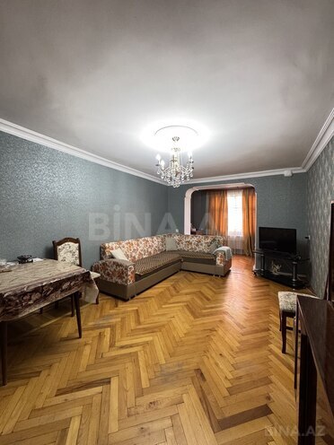 Satılır 3 otaqlı köhnə tikili 75 m², Elmlər Akademiyası m., photo 3 from 14