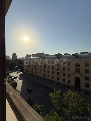 İcarəyə verilir 3 otaqlı köhnə tikili 85 m², 28 May m., photo 16 from 22