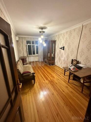 Продаётся 2-комн. вторичка 68 м², м. Ахмедлы, photo 1 from 10