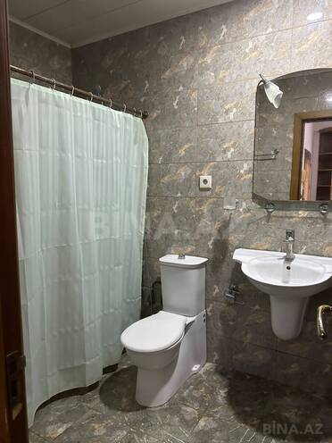 İcarəyə verilir 3 otaqlı yeni tikili 130 m², 28 May m., photo 11 from 15