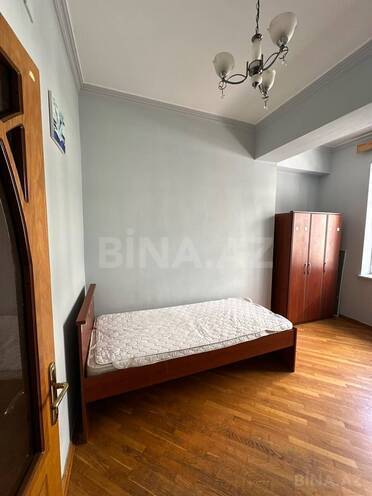 İcarəyə verilir 3 otaqlı yeni tikili 130 m², 28 May m., photo 7 from 15