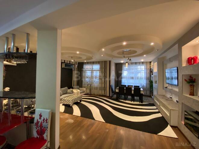 İcarəyə verilir 3 otaqlı yeni tikili 150 m², İnşaatçılar m., photo 3 from 14
