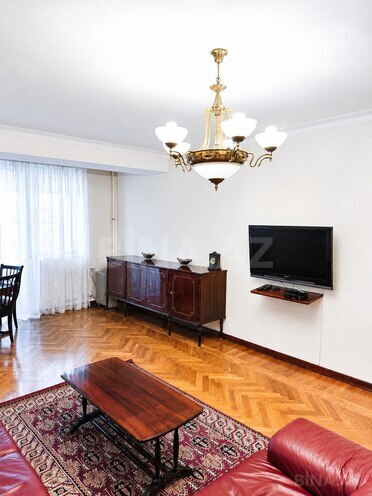 İcarəyə verilir 2 otaqlı yeni tikili 75 m², Elmlər Akademiyası m., photo 5 from 15