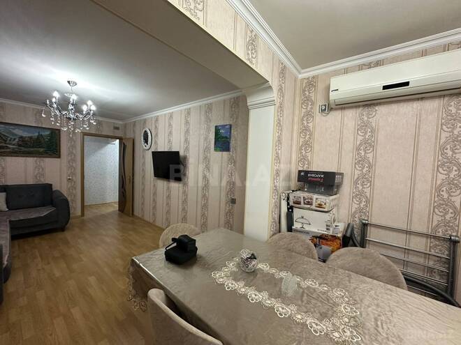 Satılır 2 otaqlı köhnə tikili 55 m², Xalqlar Dostluğu m., photo 3 from 9