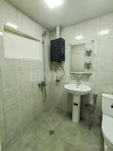 Satılır 1 otaqlı köhnə tikili 40 m², İnşaatçılar m., photo 10 from 11