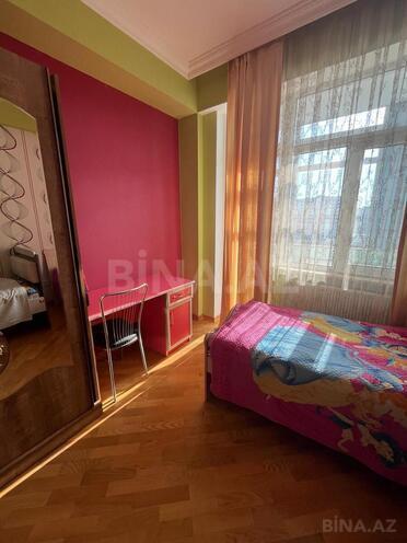 Сдаётся 3-комн. новостройка 135 м², м. Мемар Аджеми, photo 12 from 25