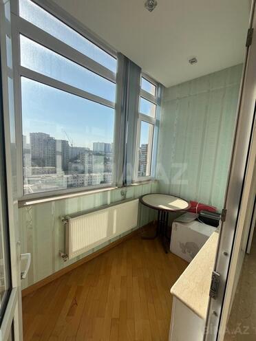 Сдаётся 3-комн. новостройка 135 м², м. Мемар Аджеми, photo 20 from 25