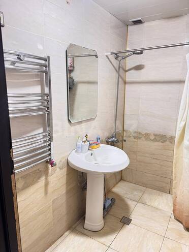 Сдаётся 3-комн. вторичка 75 м², м. Азадлыг проспекти, photo 10 from 12