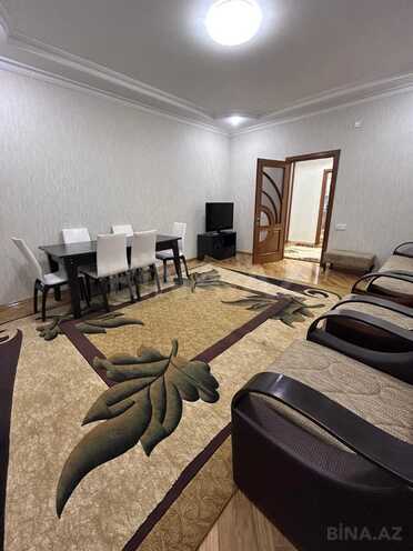Сдаётся 2-комн. новостройка 90 м², м. 8 ноября, photo 3 from 12