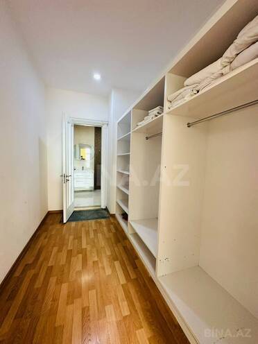 İcarəyə verilir 4 otaqlı yeni tikili 200 m², 28 May m., photo 13 from 15