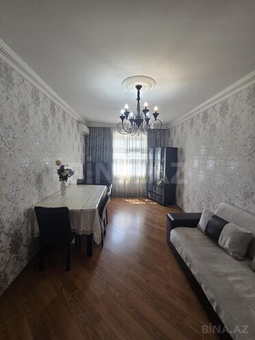 Продаётся 3-комн. вторичка 77 м², м. Ази Асланов, photo 1 from 16