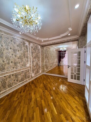 Сдаётся 2-комн. новостройка 80 м², м. Кара Караев, photo 5 from 10