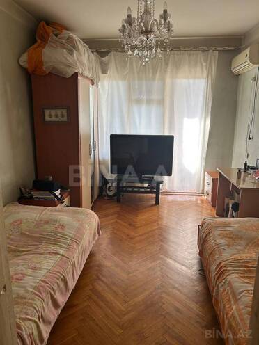 Satılır 3 otaqlı köhnə tikili 90 m², Azadlıq Prospekti m., photo 3 from 10