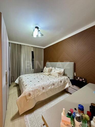 Satılır 4 otaqlı köhnə tikili 110 m², İnşaatçılar m., photo 9 from 16