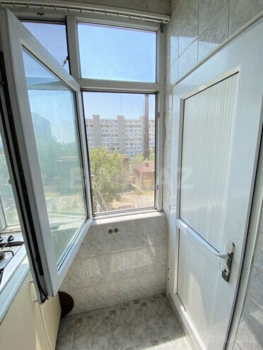 Продаётся 2-комн. вторичка 35 м², м. Халглар Достлугу, photo 15 from 16