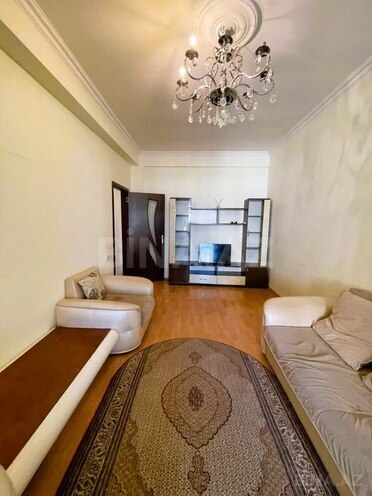 Сдаётся 2-комн. новостройка 60 м², м. Насими, photo 3 from 12