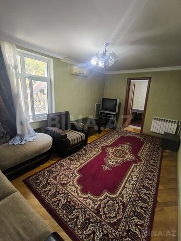 İcarəyə verilir 2 otaqlı köhnə tikili 60 m², İnşaatçılar m., photo 1 from 27